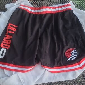NBA Lillard Shorts. Size Xl